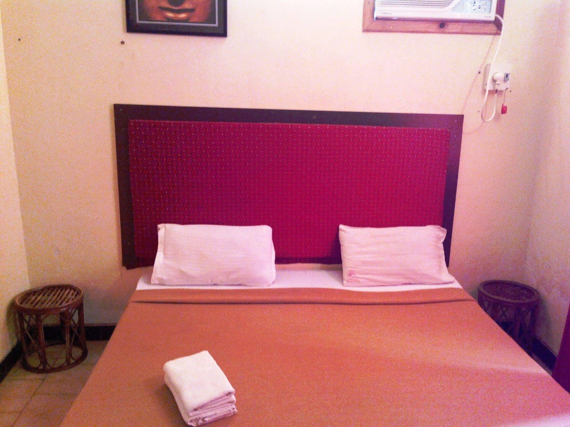 Royal Mirage Beach Resort Candolim Buitenkant foto