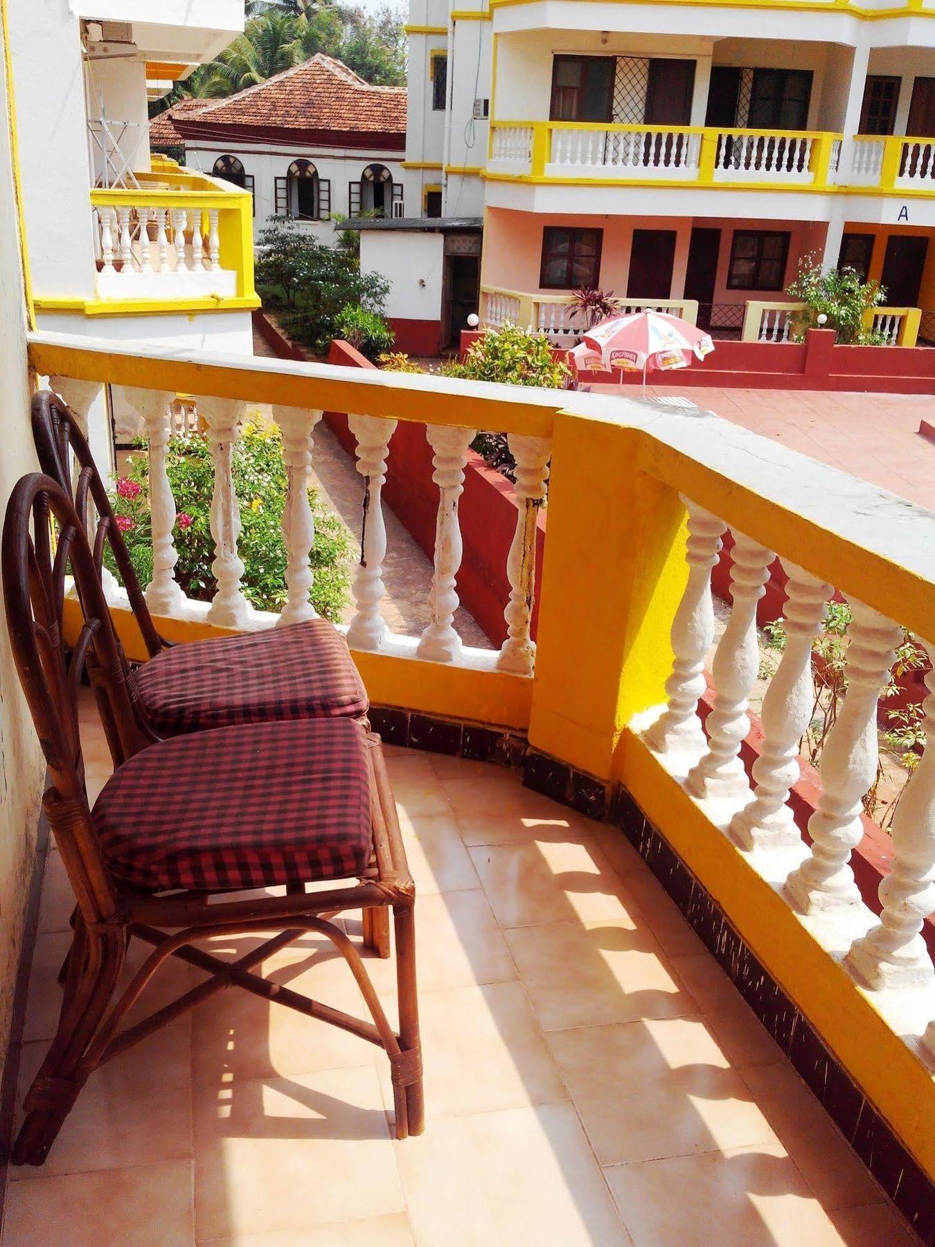 Royal Mirage Beach Resort Candolim Buitenkant foto